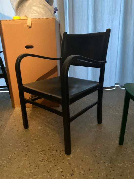 Chaise cuir noir (set of 2)