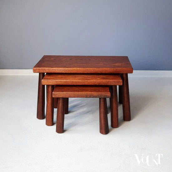 Set de 3 tables basses brutalistes en bois